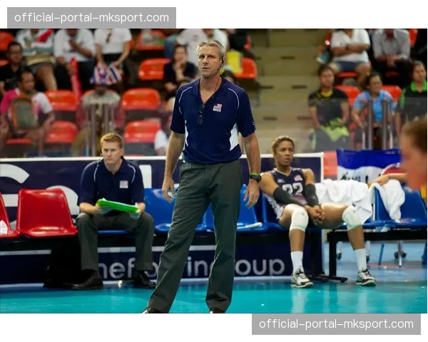 专访美国女排主帅基拉里:谈巴黎奥运后的阵容迭代与战术创新